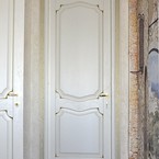 Дверь с двумя фигурными филенками, г. Санкт-Петербург